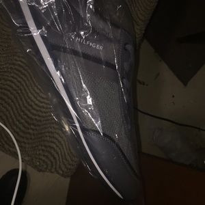 Mens new tommy shoes
